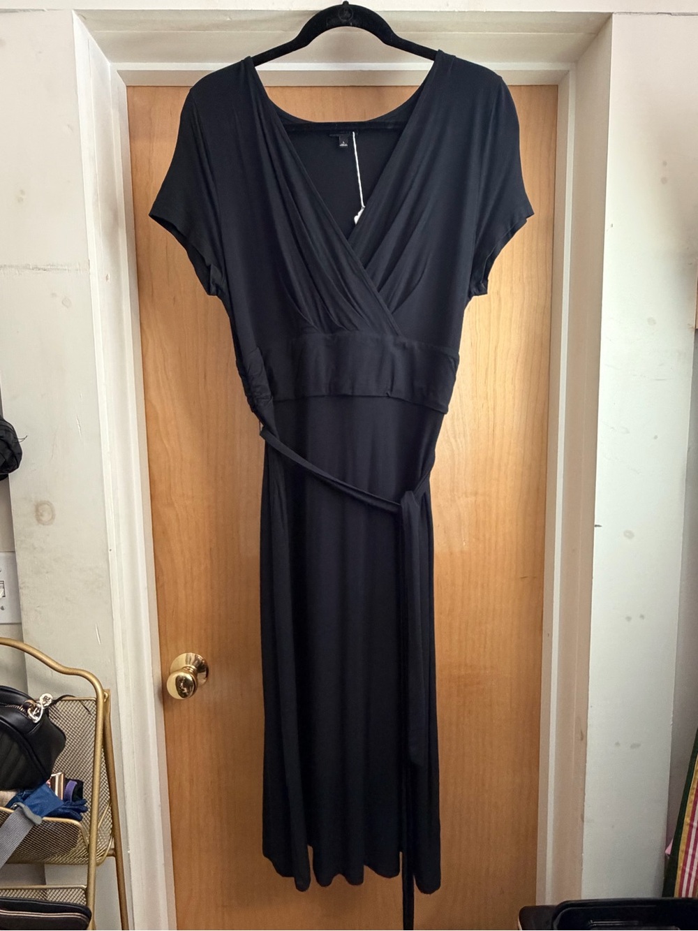 Talbots Women’s Black Short Sleeve Midi Dress with Belt. Size: Large - Picture 2 of 5